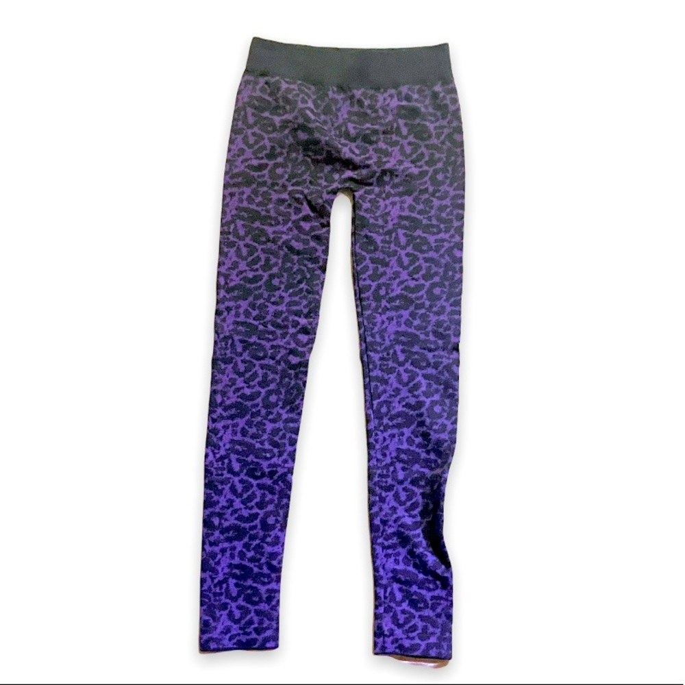 SOLD❤️Dynashape Intima Woman’s Purple Animal Printed Nylon Spandex Trousers XS - Picture 5 of 7